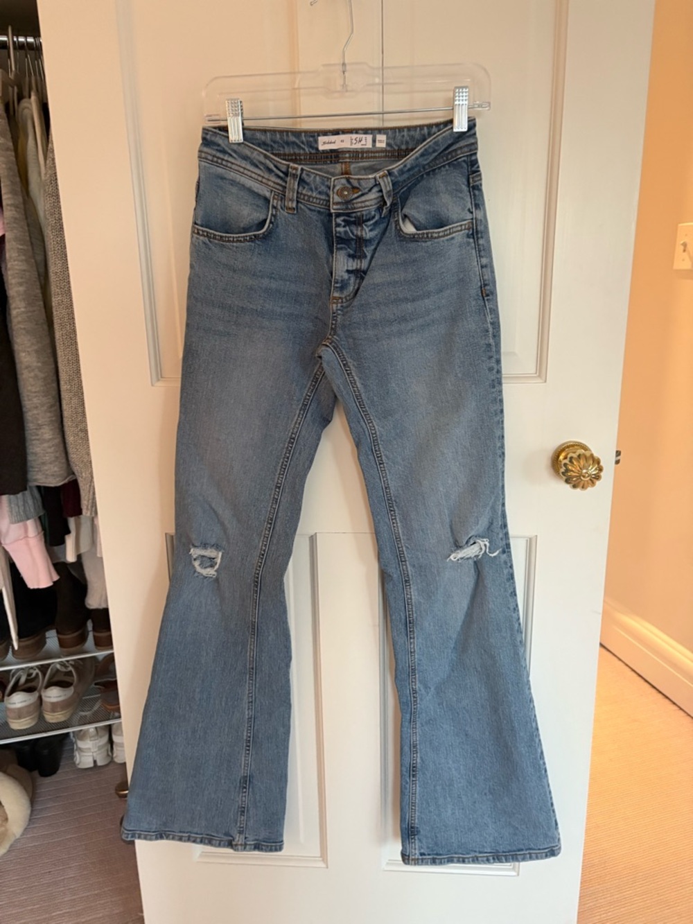 Light Blue Women's Flare Jeans - Casual Low-Rise